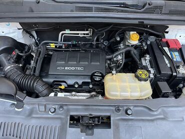 Chevrolet: Chevrolet Trax LT (AWD) – kompakt krossover - Mühərrik: ECOTEC benzin — 22