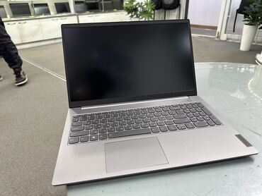 Ноутбуки: Ноутбук, Lenovo, 8 ГБ ОЗУ, AMD Ryzen 5, 15.6 ", Б/у, Для несложных задач, память SSD