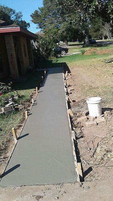 Бетонные работы: Стяжка фундамент Атмостка лестница сделаем. Выполняем: - стяжку полов — 8