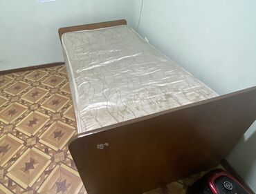 мебель для школ: Односпальная Кровать, Б/у