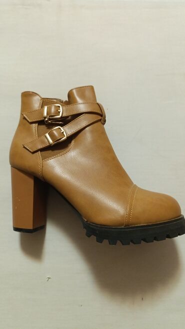 Ботинки и ботильоны: Женская осенняя обувь, (черный цвет): 1) Ботинки дерби из замши - — 16