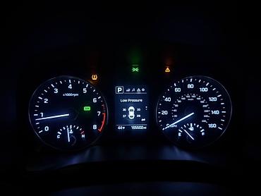 Hyundai: Hyundai Elantra: 2017 г., 2 л, Автомат, Бензин, Седан — 12