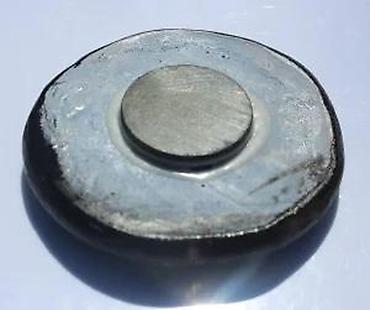 Značke, ordenje i medalje: GIPSANI MAGNET ZA FRIŽIDER ŽIVOJIN MIŠIĆ RUČNI RAD | Magnet za — 11