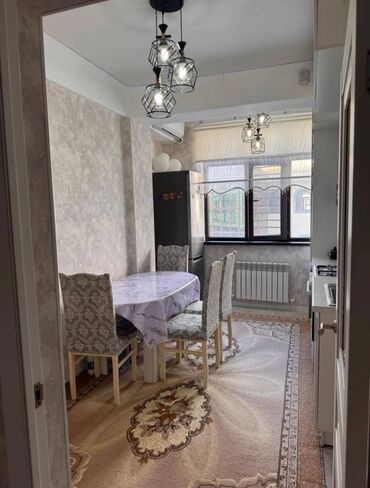 я ищу 2 комнатную квартиру в бишкеке на 30 000 сом: Срочно продается 2х ком кВ 📍Адрес:Ак орго 🏢Этажность:2 из 10