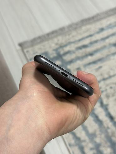 Apple iPhone: IPhone 11, 64 ГБ, Черный, 69 % — 9