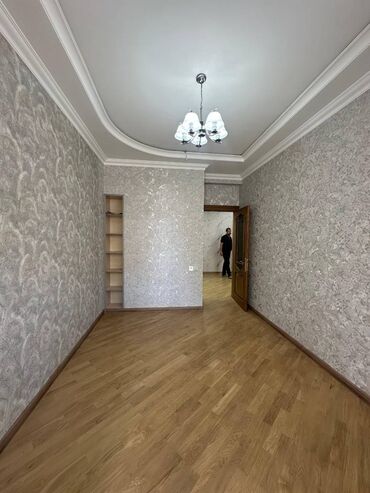 Yeni tikili: Həzi Aslanov metrosu yaxınlığında 62 nömrəli avtobusun sonuncu — 4