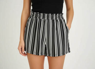szorty dla puszystych: Amisu, Shorts for women, size M