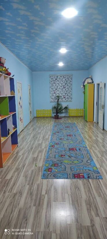 Digər kommersiya daşınmaz əmlakı: Mərdəkanda 3 sot, 14 otaq, 2 mərtəbə, 600 kv baxça icarəyə verilir -da lalafo.az — 9 Digər kommersiya daşınmaz əmlakı: Mərdəkanda 3 sot, 14 otaq, 2 mərtəbə, 600 kv baxça icarəyə verilir — 9