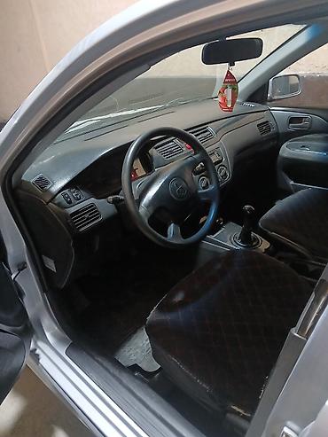 lancer 9: Mitsubishi Lancer: 2004 г., Механика, Седан — 2