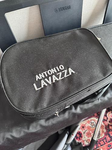 скрипка: Скрипка 1/4 Antonio Lavazza. В комплекте: скрипка, чехол, мостик — 2