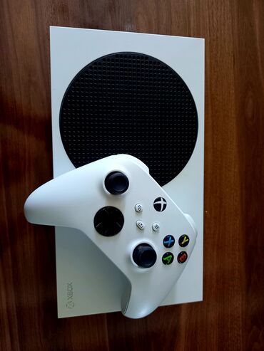 женские пуховики с натуральным мехом: Xbox Series S Yeni Nesil hec bir problemi yoxdu az islenib plombu