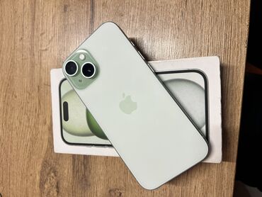 купить чехол на айфон 8: IPhone 15, Колдонулган, 128 ГБ, Alpine Green, Куту, 87 %