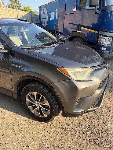 Продажа авто: Toyota RAV4: 2016 г., Гибрид, Кроссовер — 3