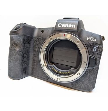 canon eos m: Продаётся фотоаппарат canon eos R аппарат привезён из США пробег около