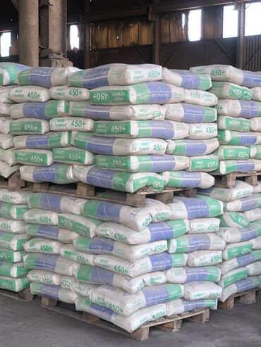 мука мешок: Мешки цемента марки 450+ от West Cement. Подходят для широкого спектра