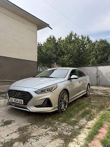 Hyundai Sonata: 2019 г., 0.2 л, Автомат, Газ, Седан