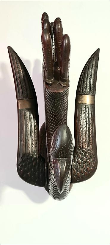 Staro posuđe i escajg: ★ Na prodaju stari ukrasni predmet od punog izrezbarenog drveta u — 4