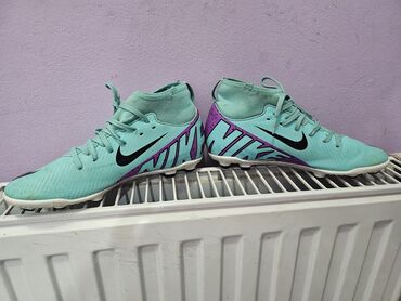 Kopačke: Nike, veličina - 36.5, Upotrebljenо — 5