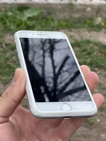 меняю на айфон 11: IPhone 8, Новый, 64 ГБ, Белый, Защитное стекло, Чехол, 100 %