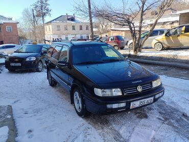 бишкек авто: Volkswagen Passat: 1994 г., 1.8 л, Механика, Бензин, Универсал