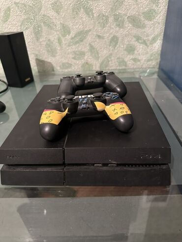 мортал комбат 1 купить: PlayStation 4 (PS4) — оригинальная «fat» версия от Sony. Комплект