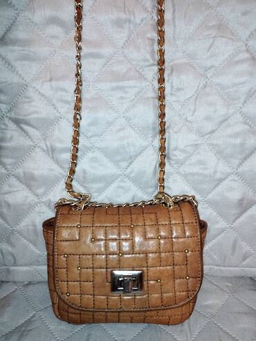 Torbe: Massimo Dutti kožna torbica Prelepa Massimo Dutti torbica, izrađena od — 3