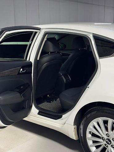 xpeng p7: Kia K7: 2020 г., 3 л, Автомат, Газ, Кроссовер — 5
