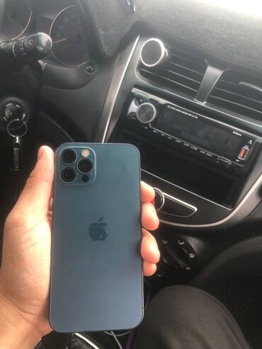 Apple iPhone: IPhone 12 Pro, Б/у, 128 ГБ, Pacific Blue, Защитное стекло, 77 %