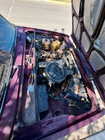 VAZ (LADA): Model: Lada 2107 (sedan) Rəng: tünd bordo Kuzov: 4 qapılı, klassik — 9