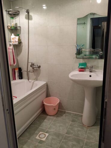 Köhnə tikili: Bakı, 3 otaqlı, Köhnə tikili, m. Həzi Aslanov, 60 kv. m -da lalafo.az — 11 Köhnə tikili: Bakı, 3 otaqlı, Köhnə tikili, m. Həzi Aslanov, 60 kv. m — 11