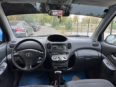 Toyota: Toyota Yaris Verso: 2003 г., 1.5 л, Автомат, Бензин, Минивэн — 10