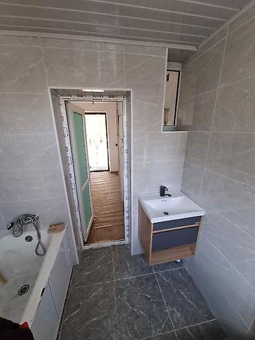 гостиница рабочий городок: 25 м², 2 комнаты, Арча-Бешик ж/м, Только парням — 5