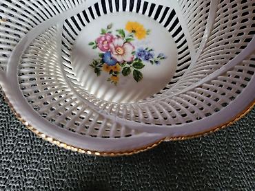 reflektor parkside: Bombonijera nova Cluj Napoka porcelan iz 70ih. Porcelanska rumunska — 8