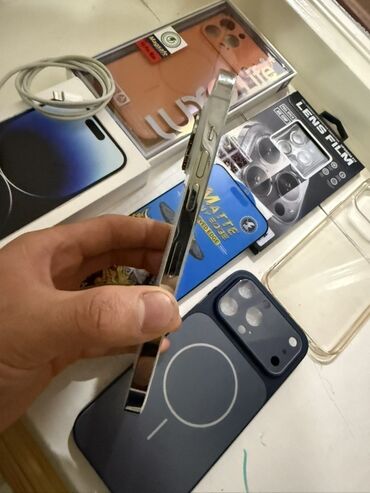 Apple iPhone: IPhone 14 Pro Max, Б/у, 256 ГБ, White Titanium, Зарядное устройство, Защитное стекло, Кабель, 79 % — 5