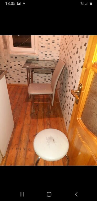 Köhnə tikili: Bakı, 8-ci kilometr, 2 otaqlı, Köhnə tikili, m. Neftçilər, 50 kv. m — 13