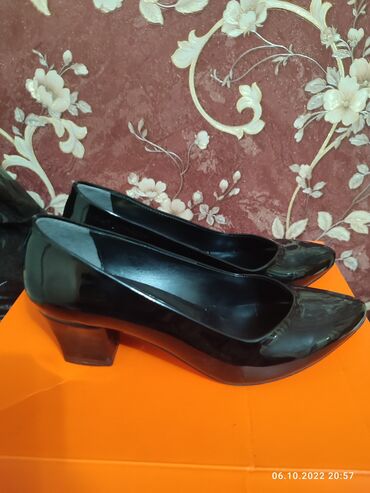 cantarini обувь страна производство: Туфли 38, цвет - Черный