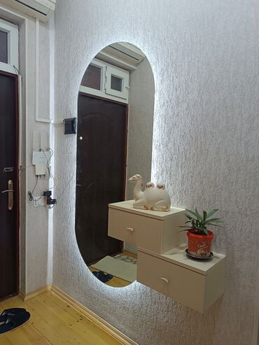 Güzgülər: Güzgü Divar üçün, Dekorativ, Arxa işıqlı — 12