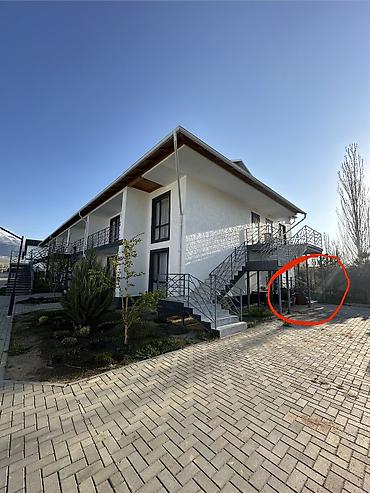 studio apartment: 3 комнаты, 63 м², 1 этаж, Свежий ремонт — 8