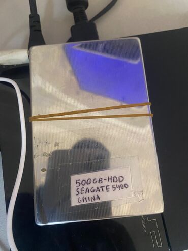 PS2 & PS1 (Sony PlayStation 2 & 1): Ela veziyyetdedir.500 gb hard disk.İçinde 200 en yaxşı oyunlar var.2 — 3