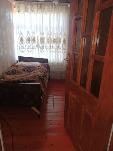 Həyət darvazaları: RT Arxasında körpüdən sağda 2 ci küçədə 2 mərtəbəli 8 otaqlı həyət evi -da lalafo.az — 14 Həyət darvazaları: RT Arxasında körpüdən sağda 2 ci küçədə 2 mərtəbəli 8 otaqlı həyət evi — 14