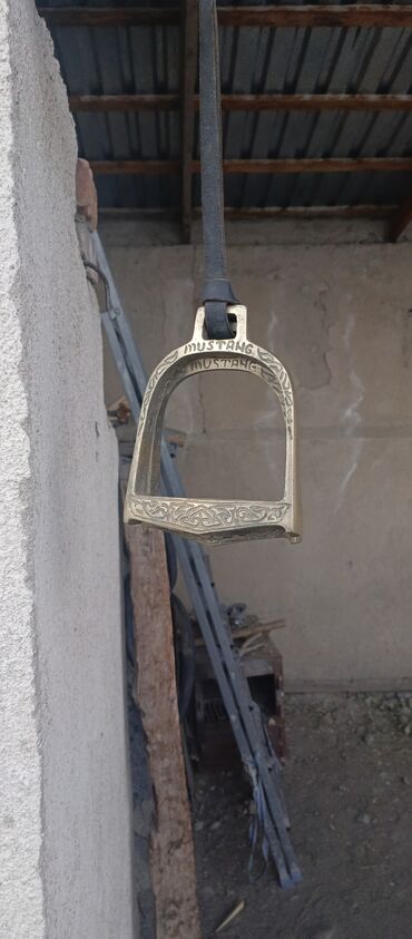 Товары и оборудование для с/х животных: Уздечка для лошади с трензелем. - Материал: ремни из синтетики/стропы — 11