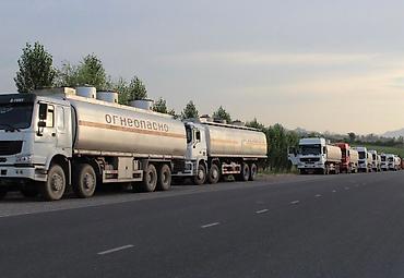 385 55: Бензовоз услуги ГСМ перевозка с насосом 8т 15т 16т 35тон — 4