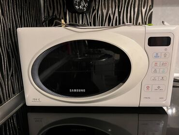 samsung 531: Mikrodalğalı soba Samsung, Ayrıca dayanan, Mikrodalğalar ilə, rəng - Ağ