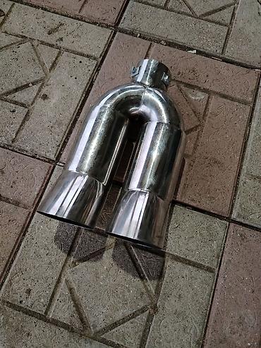 r 13 diskleri: Paslanmayan poladdan iki çıxışlı egzoz ucu (Y-tip). - Material — 2