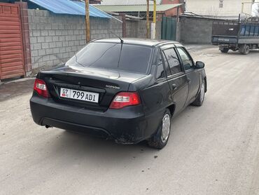 Daewoo: Daewoo Nexia: 2011 г., 1.5 л, Механика, Газ, Седан