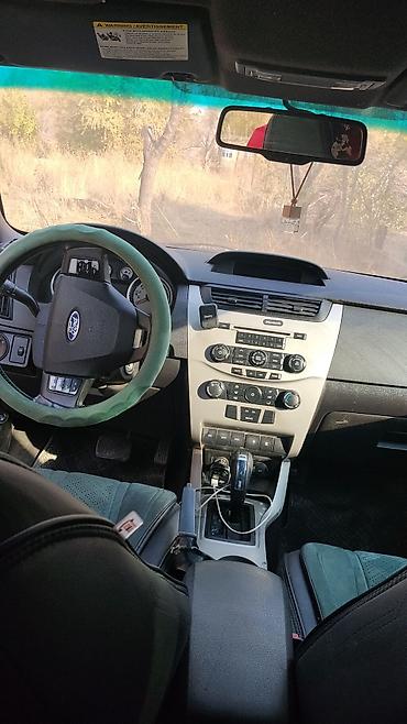 купить toyota runner: Ford Focus: 2010 г., Автомат, Седан — 6