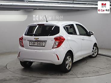 nisan march: Chevrolet Spark: 2016 г., Автомат, Бензин, Хэтчбэк — 3