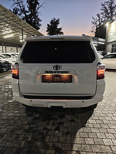 Toyota: Toyota 4Runner: 2019 г., 4 л, Автомат, Бензин, Внедорожник — 4