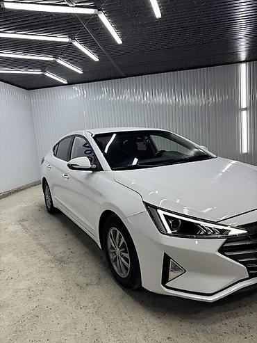 avalon 2017: Hyundai Elantra: 2019 г., 1.6 л, Автомат, Газ, Седан — 2