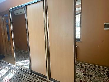 skaf islenmis: Dəhliz dolabı – bahalı materiallardan hazırlanmış, möhkəm — 1